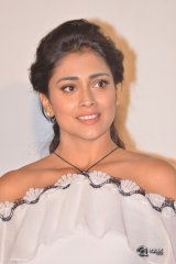 Shriya Saran New Stills